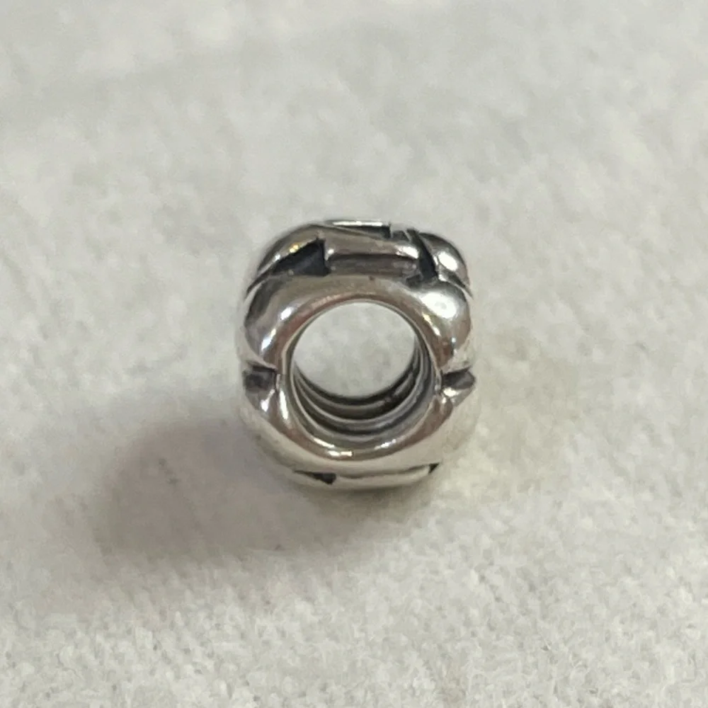 Pandora Jack-O-Lantern Pumpkin Charm - Picture 3 of 12